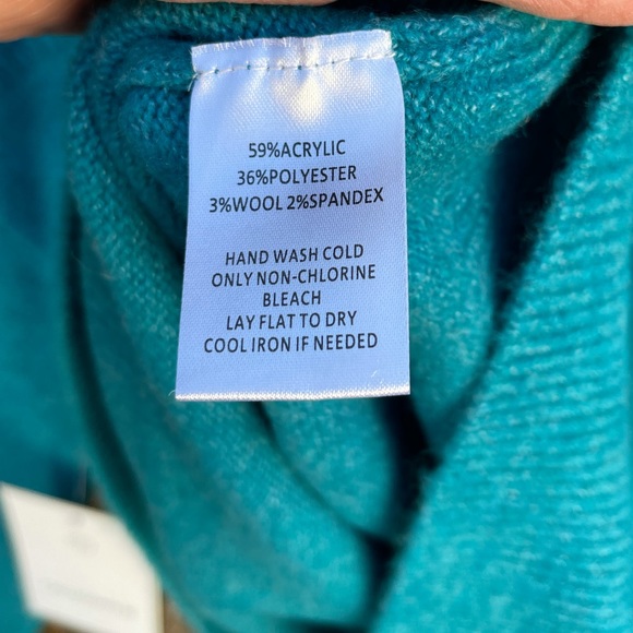 Calligraphie Sweater XL New Teal Bling Chains Western Soft Mock Neck Comfy - Picture 5 of 5